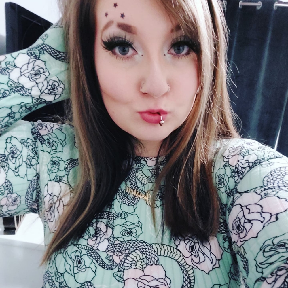 Meet your Posher, Jessica